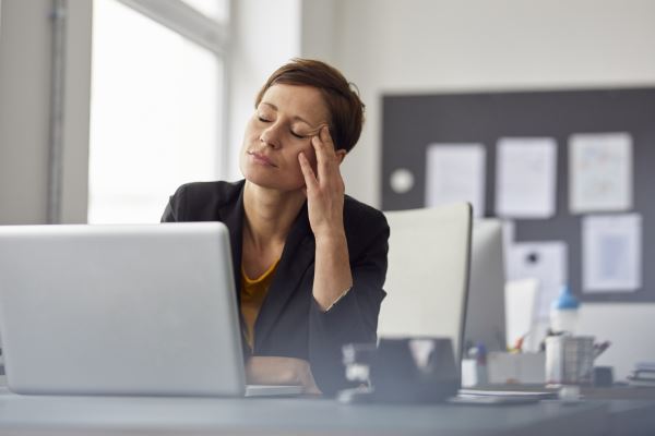Как бороться с «офисным синдромом»